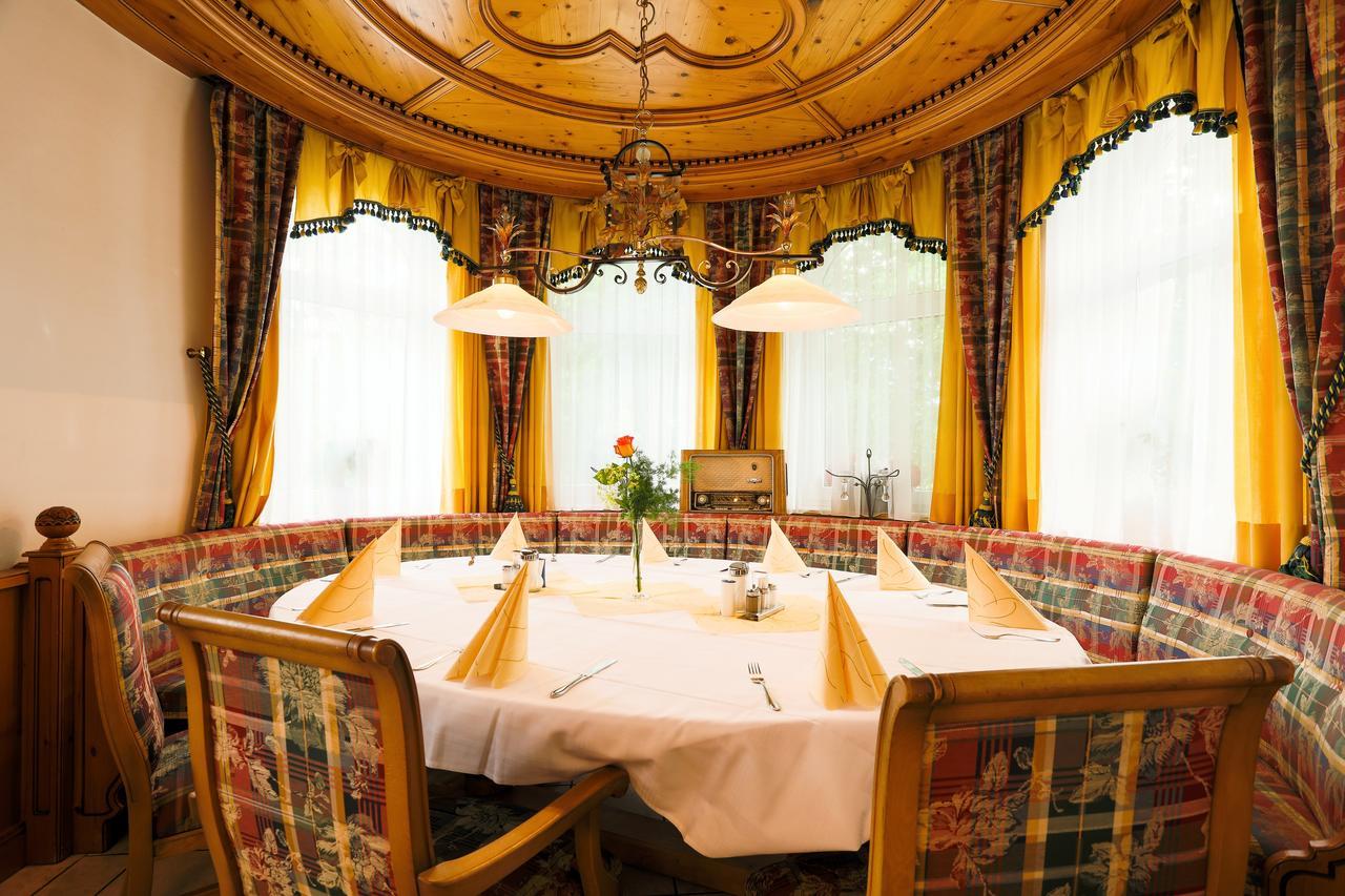 Sattelbogener Hof 3*