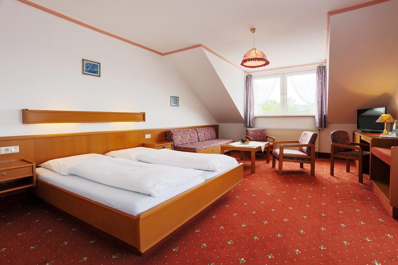 Sattelbogener Hof Hotel Traitsching
