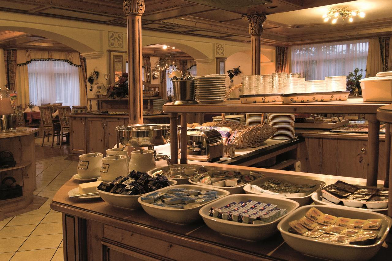 Sattelbogener Hof Hotel 3*
